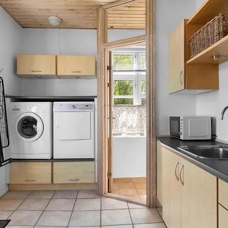 Goti - 850m From The Sea By Interhome Tranekær
