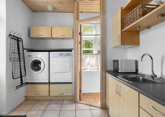 Goti - 850m From The Sea By Interhome *